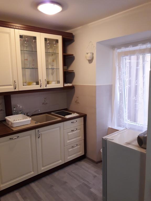 Klara & Sara Apartment ไพราน ภายนอก รูปภาพ
